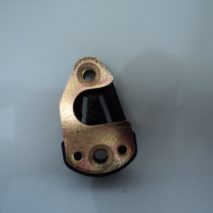 BATENTE DE PORTA DIANTEIRA DIREITA 147